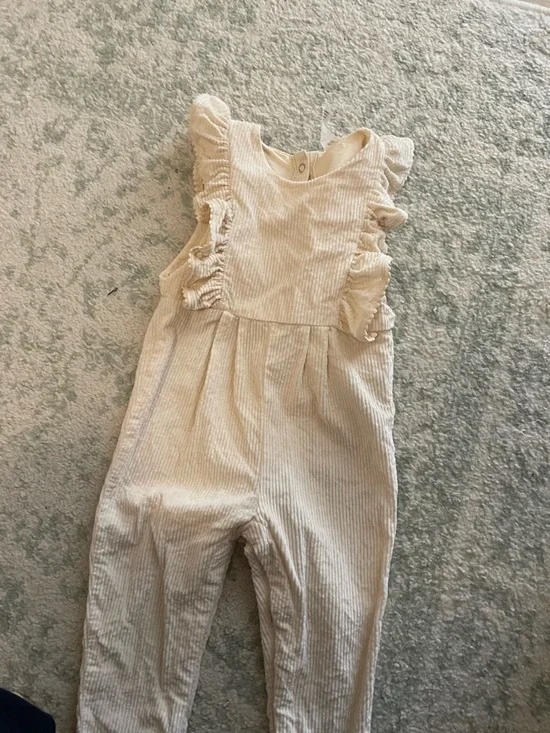 H&M Cream Ribbed Ruffle One-Piece - Picture 2 of 5